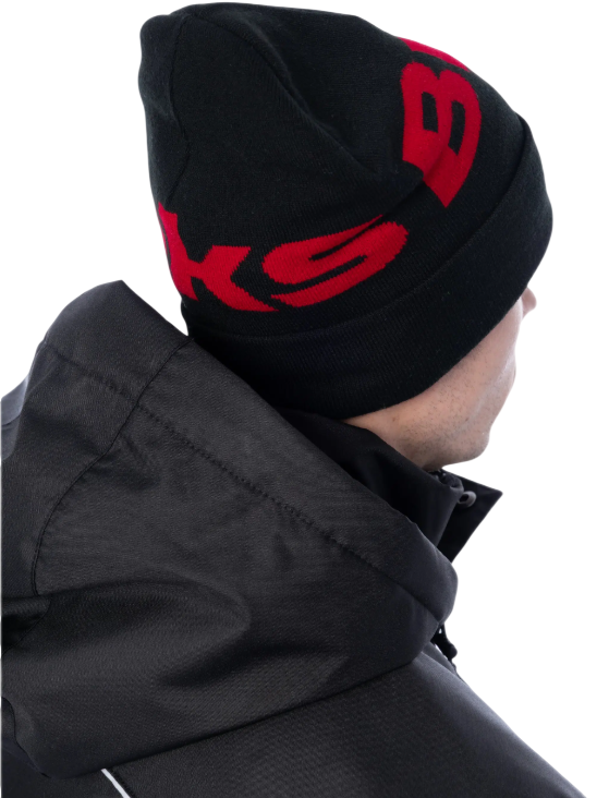 Шапка Brodeks Regular KM 135, черный/красный