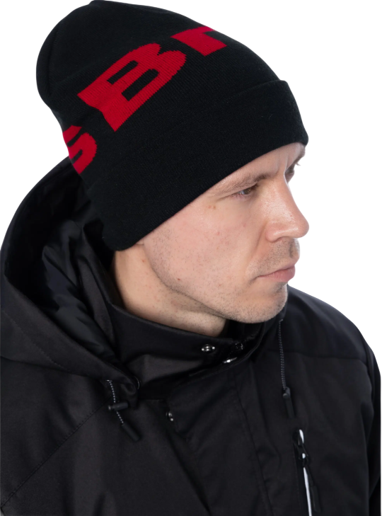 Шапка Brodeks Regular KM 135, черный/красный